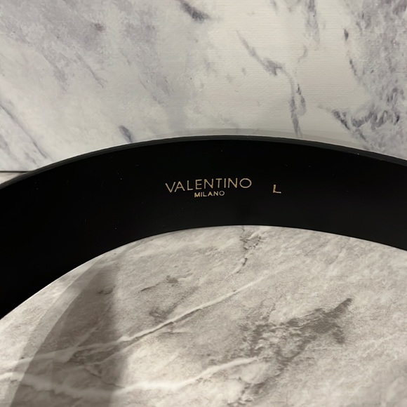 NEW Valentino gold embossed black belt only - Picture 6 of 7